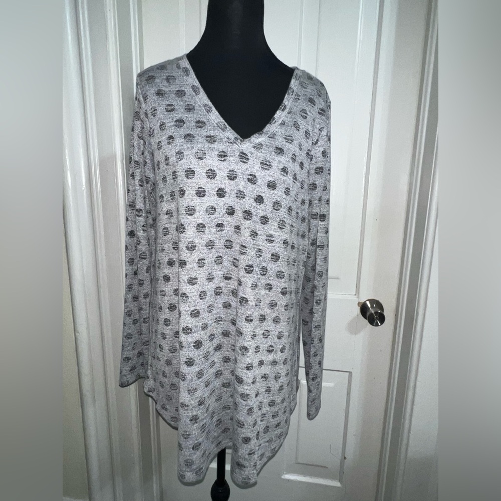 Cupido Gray Polka Dot V-Neck Sweater, Womens XL long sleeve top soft winter‎
